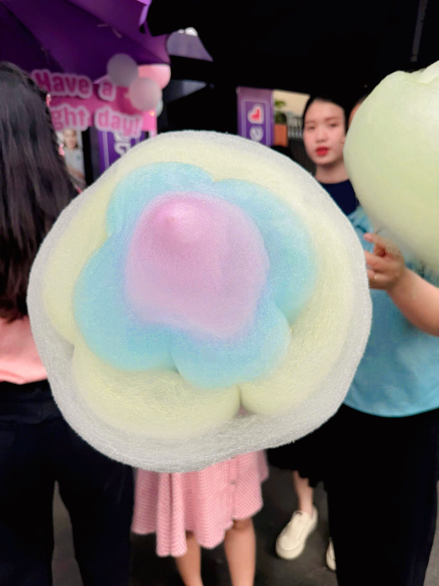 Dịch vụ làm kẹo bông gòn khu vực hồ chí minh.